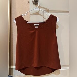 Babaton V-Neck Tank Top in Rich Brown
